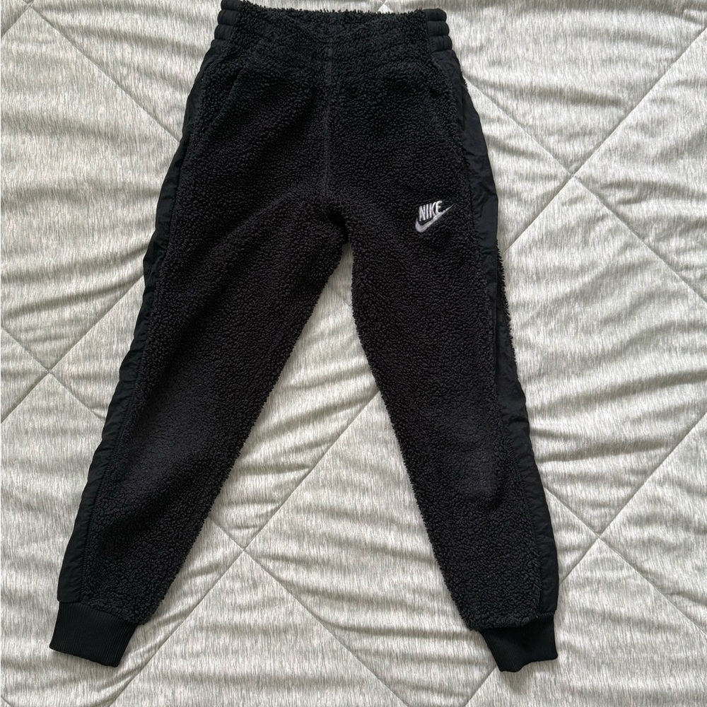 Nike Kids Black Sherpa Joggers